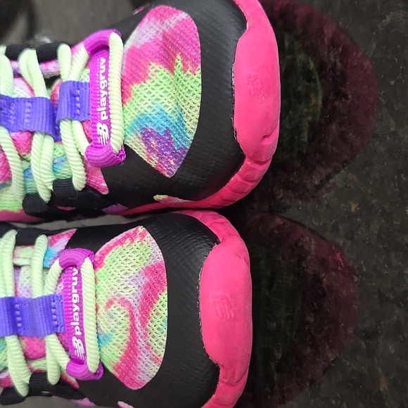 New Balance| PlayGruv v2 Tie Dye Toddler Sneakers Sz 6c - Picture 7 of 7